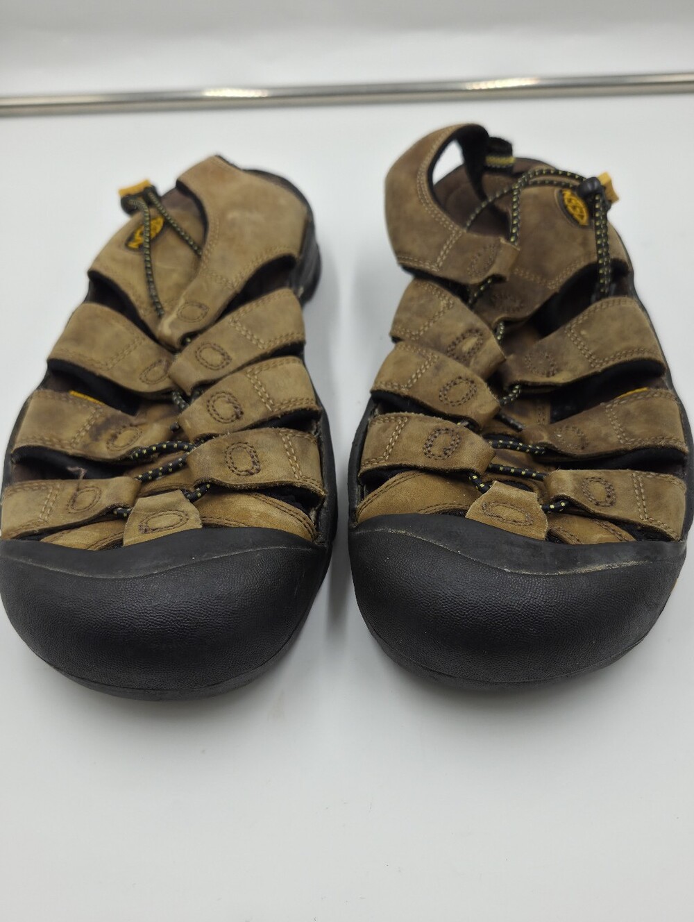 Keen Waterproof Hiking Sandals Mens Preowned Size 11.5 Brown Leather Shoes.